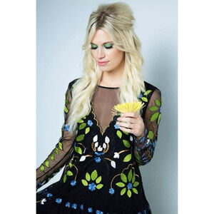 Free People Hearts Are Wild Black Floral Embroidered Mesh Mini Dress Size M Boho